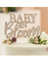 Dekoration für Holzkuchen Baby in voller Blüte