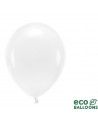 Pastellweiße ökologische Luftballons in der Schweiz
