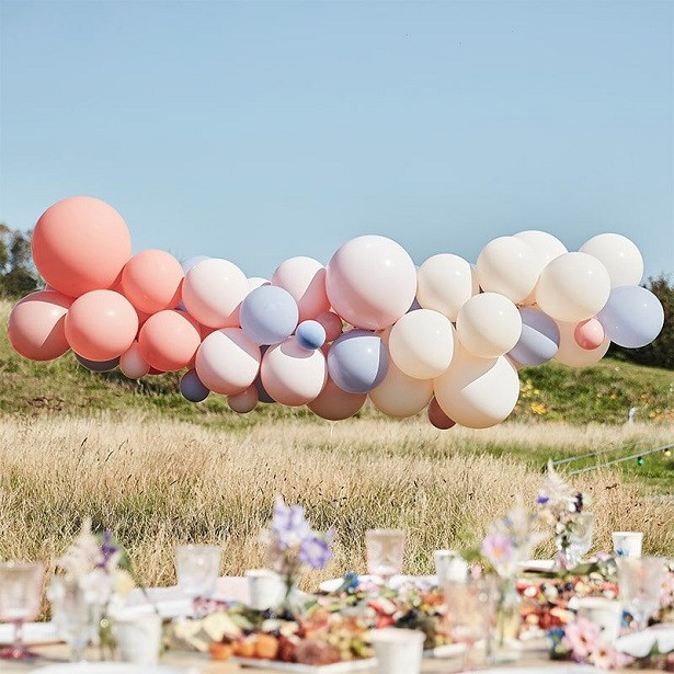 Kit arco con palloncini Rosa e bianchi 2,5 Mt