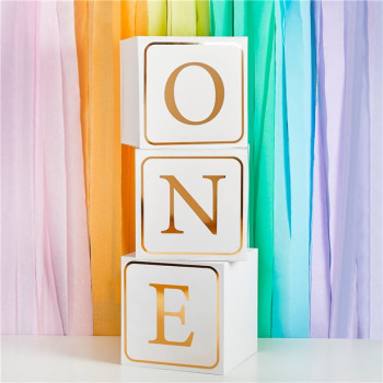Scatole "One" per il primo anniversario 2
