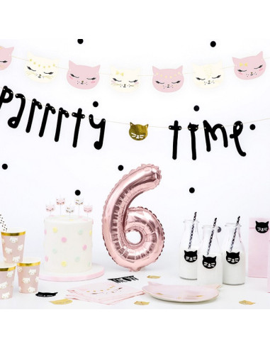 Ghirlanda di gatti rosa