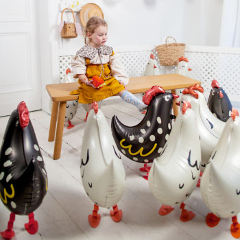 Ballon in Form einer schwarzen Henne – Babygeburtstagsdekoration | BelleFete.ch 2
