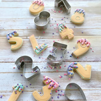 Ausstecher in Zahlenform "1" - Ausstecher und Zuckerpaste - Bellefete.ch - Shop Schweiz 2