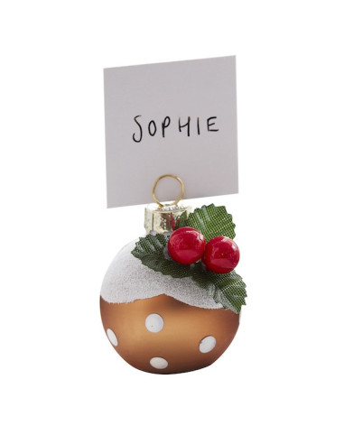 Marque-places Boule de Noël en forme de boule décorative dorée avec neige, feuilles vertes et baies rouges décorant le haut, éti