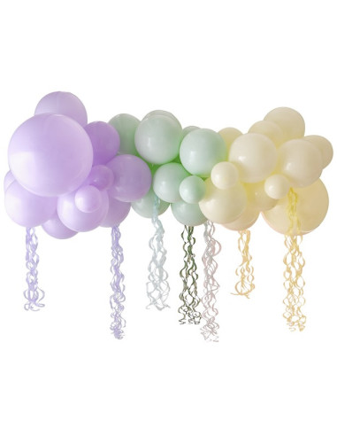 Arche de ballons couleurs pastel avec pompons - Déco de fête