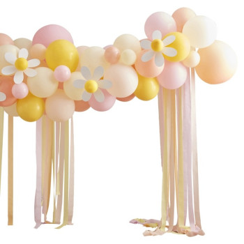 Arco di palloncini a margherita 2