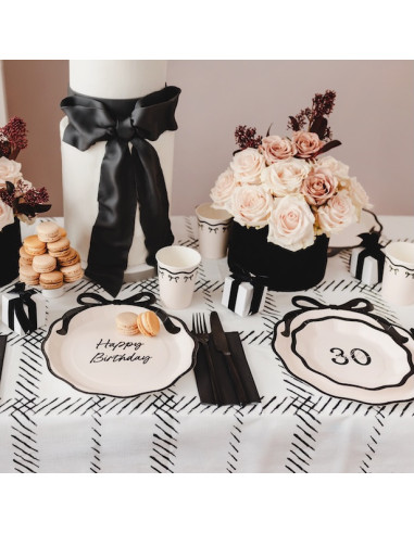 Teller zum 30. Geburtstag | Creme-schwarze Teller zum 30. Geburtstag | BelleFete.ch