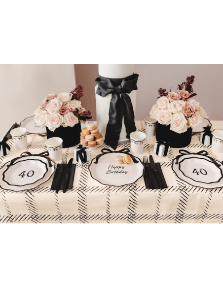 Tovaglia color crema e nera con fiocchi | Decorazione per la tavola di compleanno | BelleFete.ch