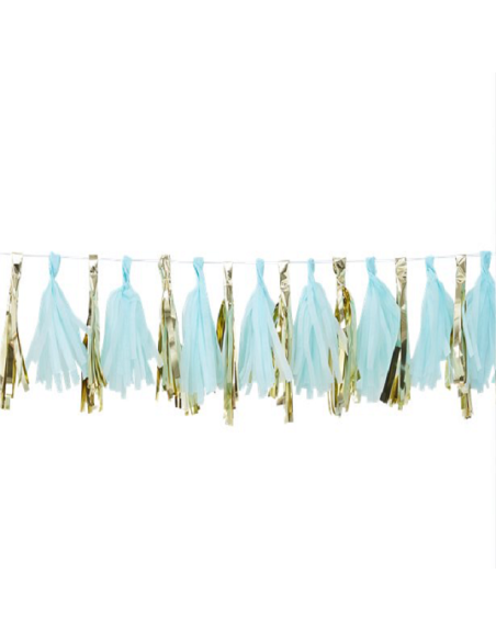 ghirlanda di pompon blu per baby shower