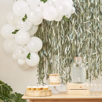 Arco di palloncini bianchi con fogliame - Decorazione di festa - Articoli di festa