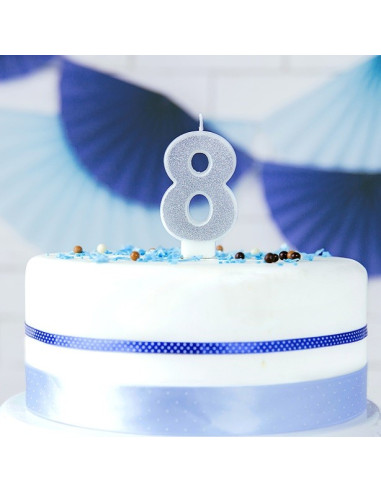 SILBERNE KERZE ZAHL 8 IN DER SCHWEIZ