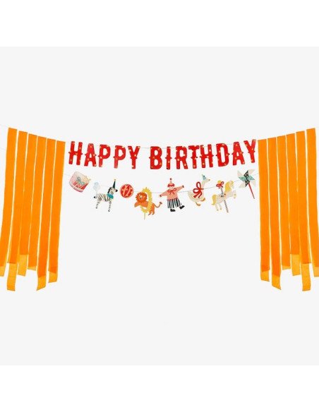 Guirlande “Happy Birthday” rouge avec des décorations festives et des ribbons oranges sur les côtés, décor simple pour anniversaire enfant.